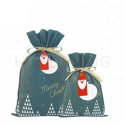Green Non Woven Christmas Candy Bag Drawstring Gift Packing Pouch